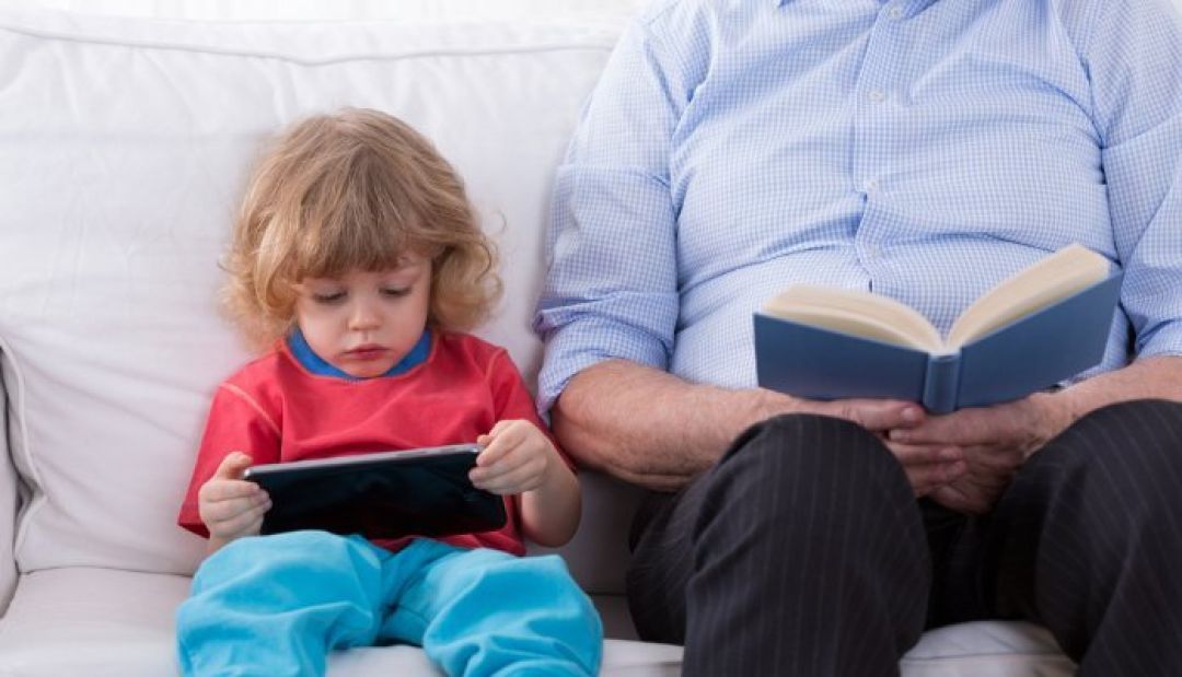 سواد رسانه‌ای؛ حلقه مفقوده کاهش فاصله نسلی